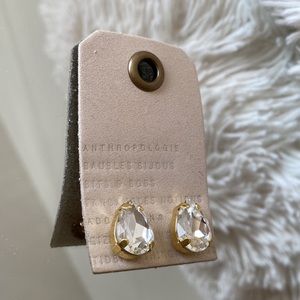 Anthropologie Sorrelli Pair of Pear Stud Earrings Gold and Clear